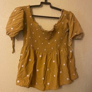 Aeropostale yellow crop top